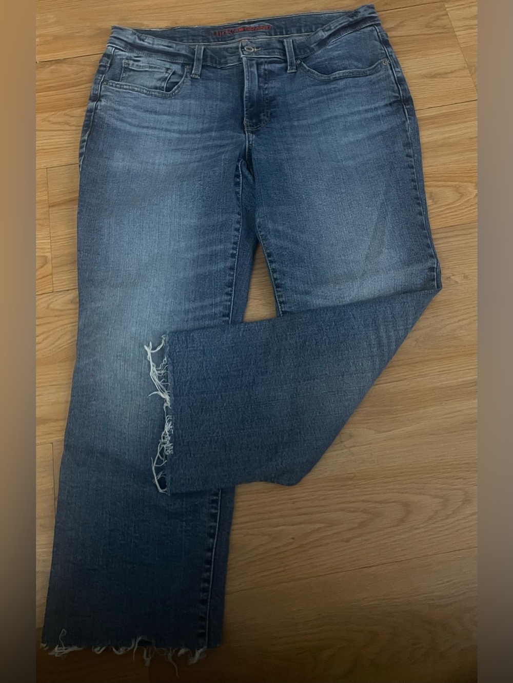 Lucky Brand Women's Medium Blue Straight-Leg Jeans